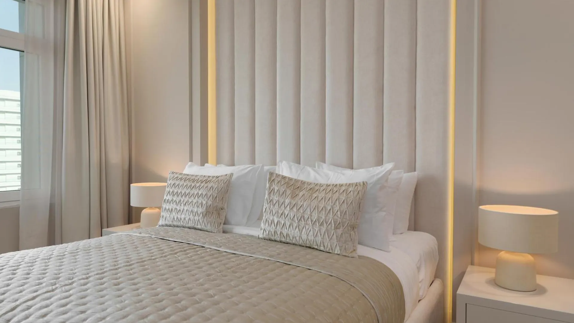 Apartment Daniels 1Br At Shoreline With Sea View Dubai